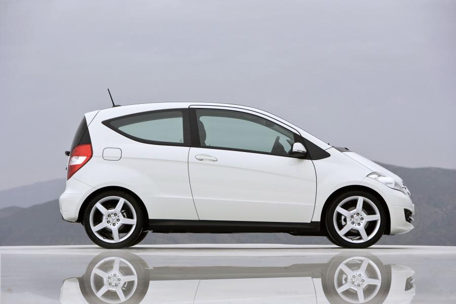  Mercedes-Benz A-Class 3-Door 2009 года  (фото 20 из 28)